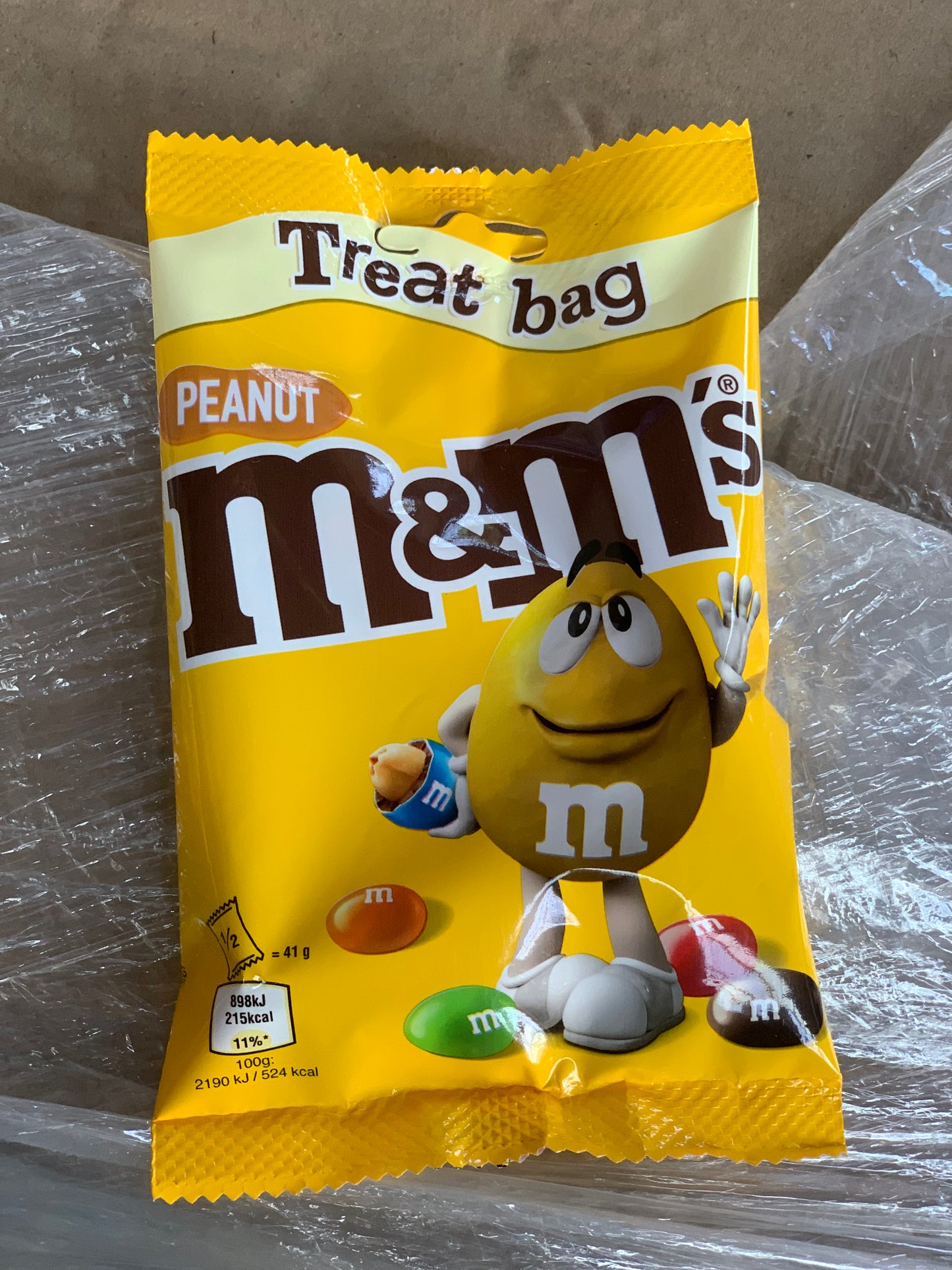 M&M Peanut 16 x 82g
