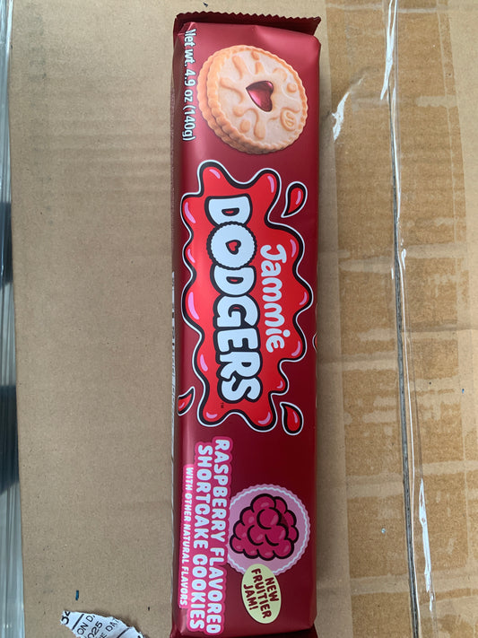 Jammie Dodgers Raspberry Shortcake Cookies